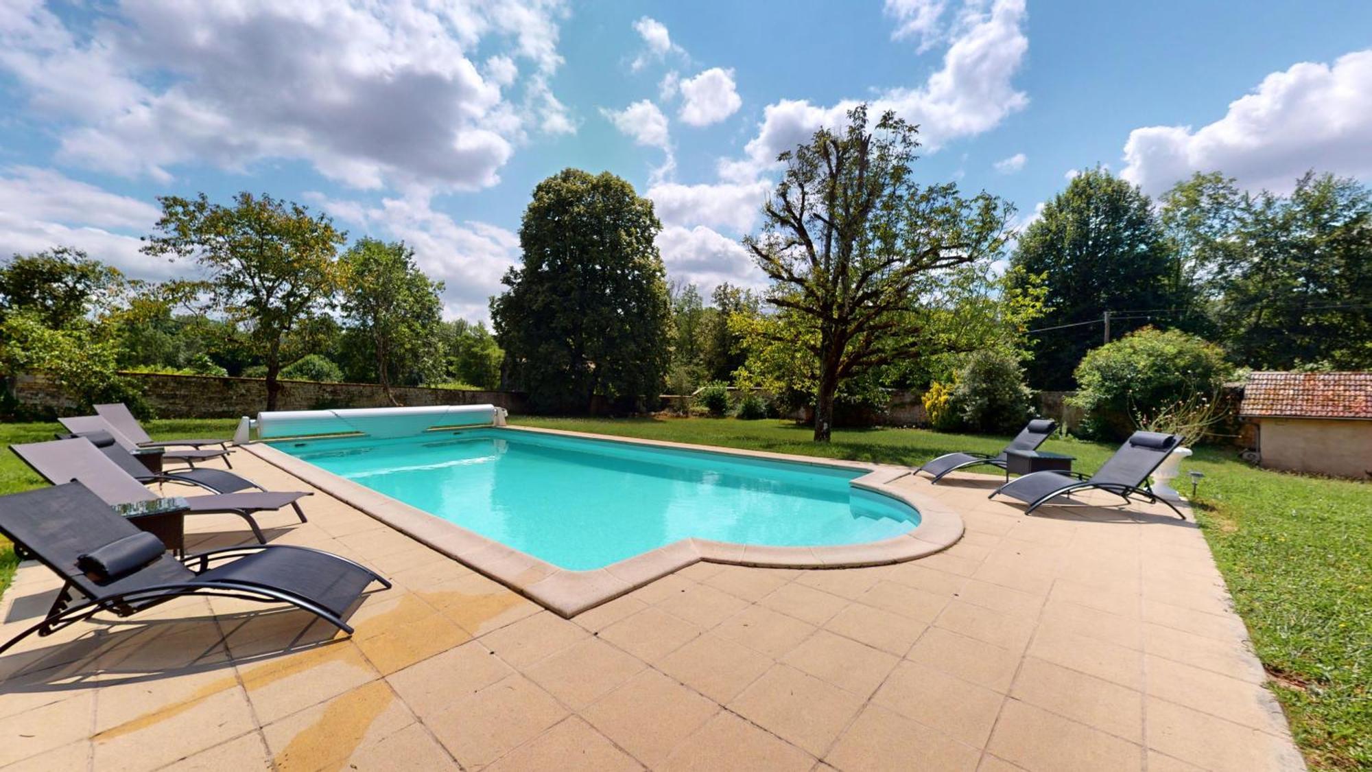 Gite Chateau Du Colombier - Piscine Chauffee Vila Mailly-le-Château Exterior foto